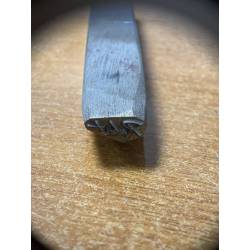 Poinçon pour instruments de musique